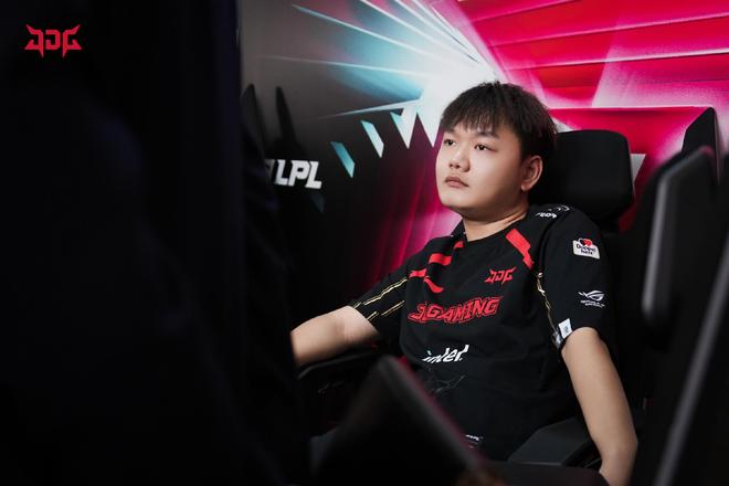 守和快速反 守和快速反