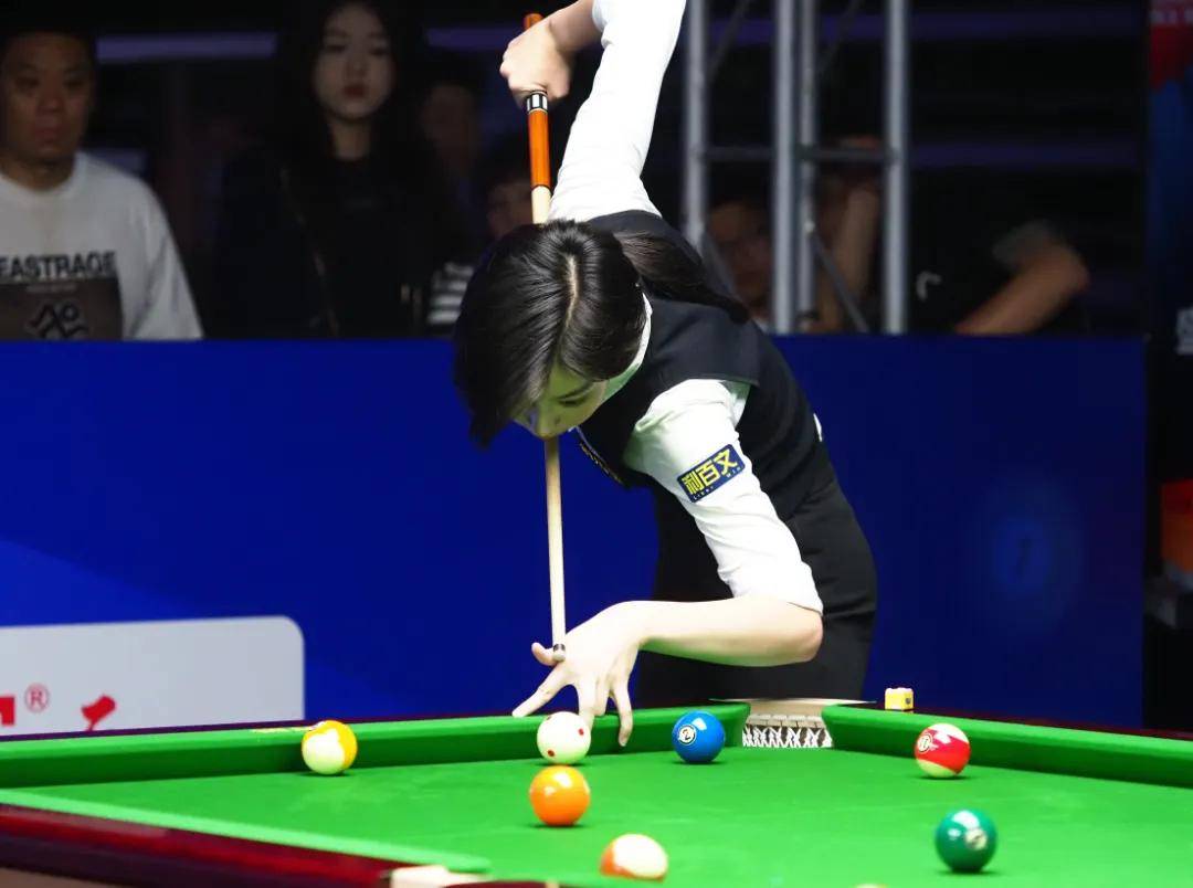 在现代足球 在现代足球