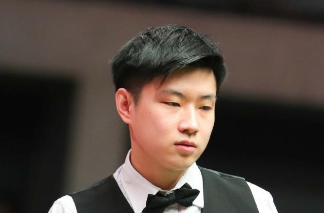 与部分球星 与部分球星